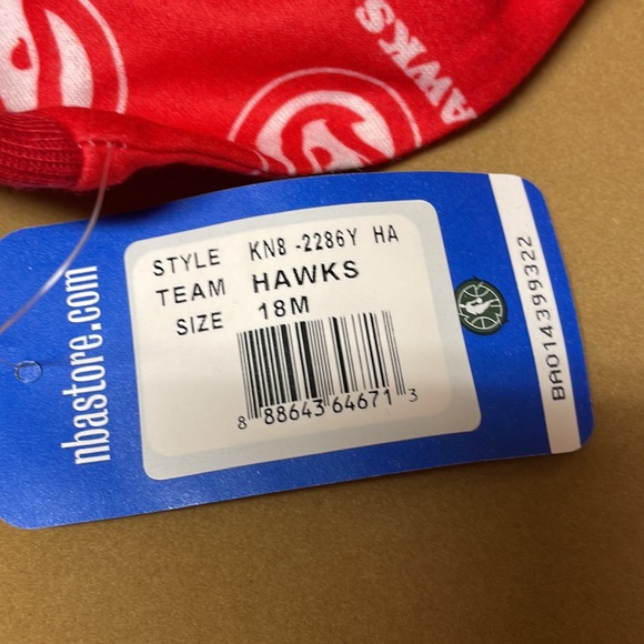 NBA Hawks Baby’s Footie Pajama’s - Picture 5 of 7